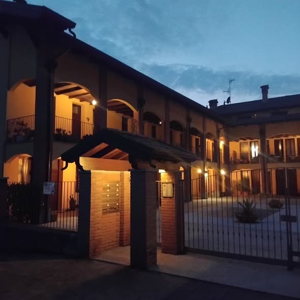 cascina sala sera